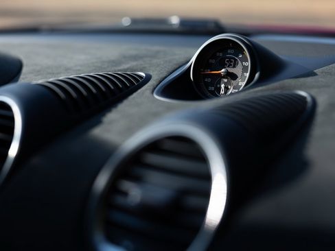 Used 2024 Porsche 718 Cayman GT4 RS w/ Weissach Package image 57