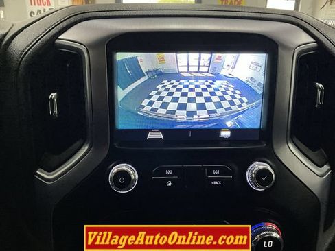 Used 2019 GMC Sierra 1500 SLE w/ SLE Value Package AWD/4WD image 18