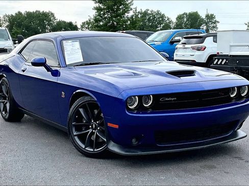 Used 2019 Dodge Challenger R/T Scat Pack RWD image 36