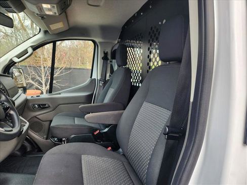 Used 2023 Ford Transit 250 Low Roof w/ Exterior Upgrade Package image 21