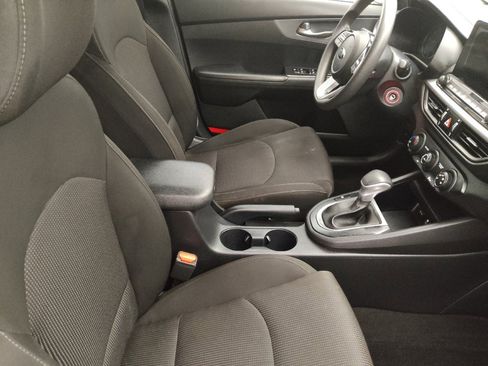 Used 2020 Kia Forte LXS image 21