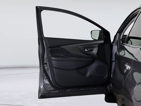 Used 2024 Nissan Murano SL image 45