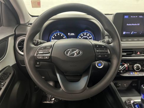 Used 2022 Hyundai Kona SEL AWD/4WD image 15