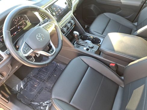 Used 2022 Volkswagen Atlas SEL R-Line image 17