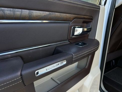 Used 2015 RAM 3500 Laramie Longhorn image 26