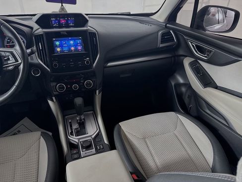 Used 2021 Subaru Forester Premium image 28