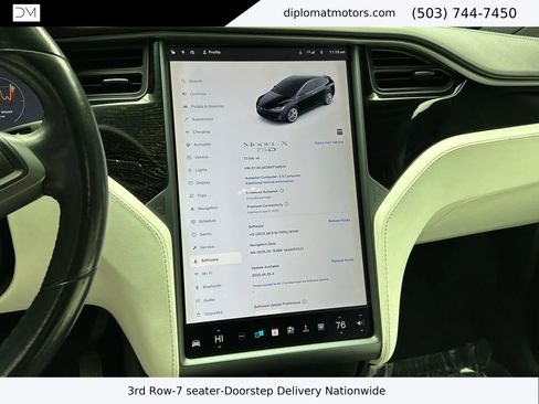 Used 2019 Tesla Model X 75D image 32