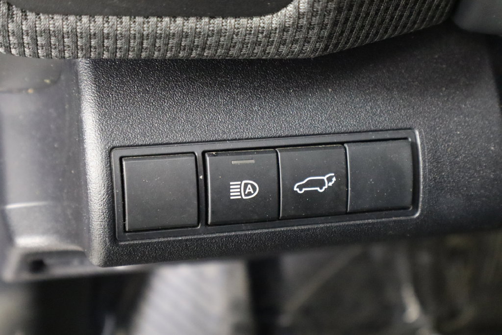 Used 2024 Toyota bZ4X AWD w/ Weather Package image 23