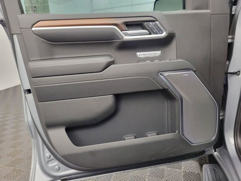 Used 2024 GMC Sierra 1500 Denali w/ Technology Package image 20