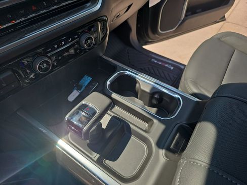 New 2026 Chevrolet Silverado 1500 LTZ w/ LTZ Premium Package image 24