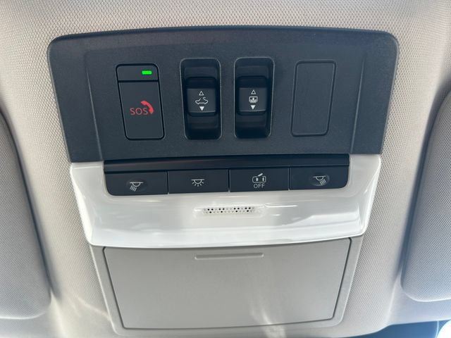 Used 2023 Nissan Pathfinder SV w/ SV Premium Package AWD/4WD image 68