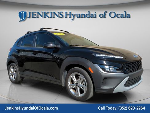 Certified 2023 Hyundai Kona SEL image 2