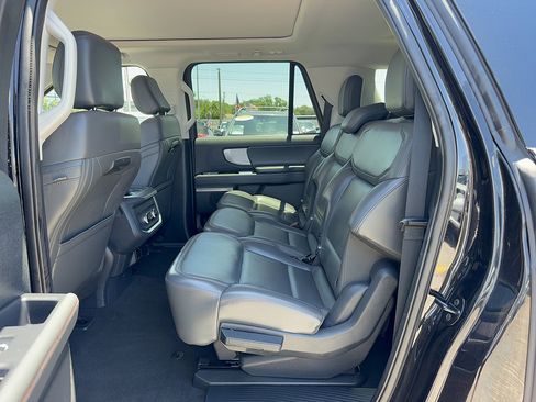 Certified 2025 Ford Expedition Max Active AWD/4WD image 15