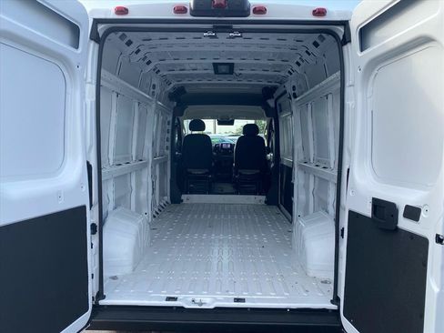 Used 2026 RAM ProMaster 2500 w/ Convenience Group FWD image 19