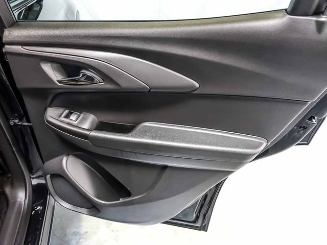 Certified 2024 Chevrolet TrailBlazer LT w/ LT Cold Weather Package FWD image 27
