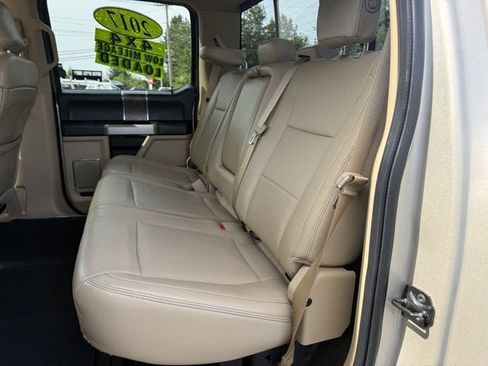 Used 2017 Ford F250 Lariat w/ Lariat Ultimate Package AWD/4WD image 14