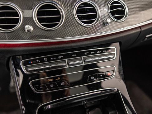 Used 2022 Mercedes-Benz E 53 AMG 4MATIC Sedan image 24