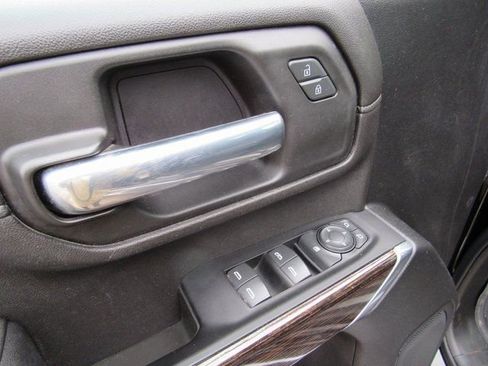 Certified 2022 GMC Sierra 2500 SLE w/ SLE Value Package; image 13