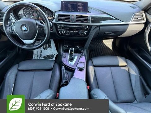 Used 2018 BMW 330i xDrive Sedan w/ Convenience Package AWD/4WD image 14