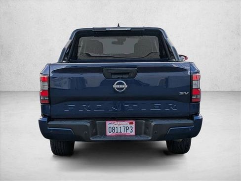 Used 2022 Nissan Frontier SV w/ Technology Package image 7