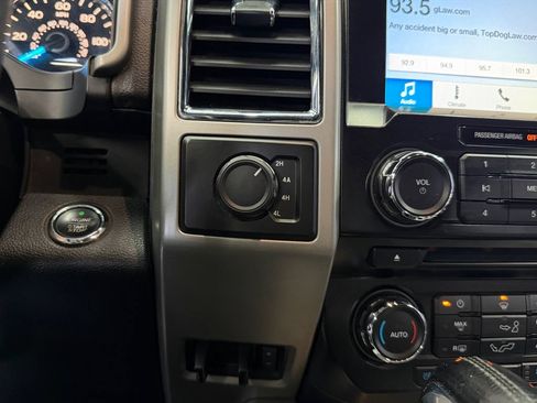 Used 2017 Ford F150 Lariat AWD/4WD image 25