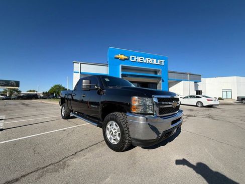Used 2011 Chevrolet Silverado 2500 LT w/ Suspension Package, Off-Road AWD/4WD image 1