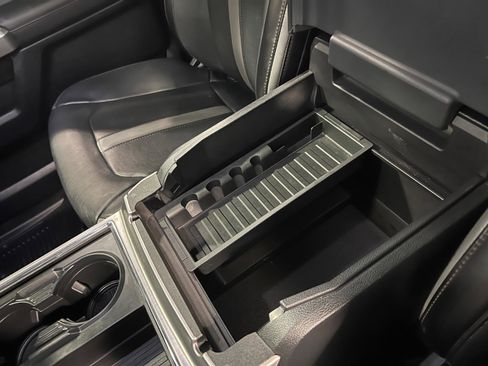 Used 2018 Ford F250 Platinum w/ Platinum Ultimate Package image 22