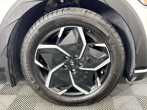 Used 2024 Hyundai Ioniq 5 SEL image 30