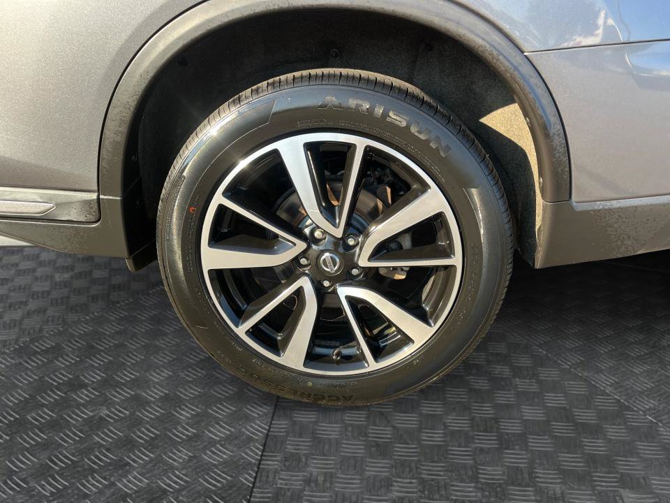 Used 2019 Nissan Rogue SL AWD/4WD image 21