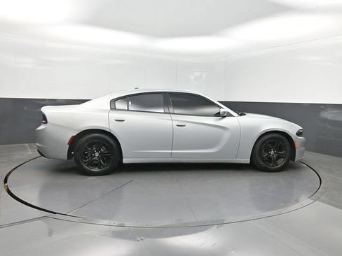 Used 2021 Dodge Charger SXT w/ Leather Interior Group RWD image 32