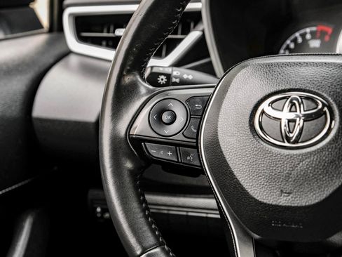 Used 2022 Toyota Corolla SE image 18