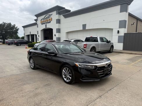 Used 2021 Honda Accord LX image 40