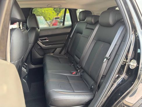 Used 2025 MAZDA CX-50 AWD 2.5 Hybrid w/ Premium Pkg image 16