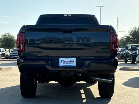 New 2026 RAM 2500 Laramie AWD/4WD image 8