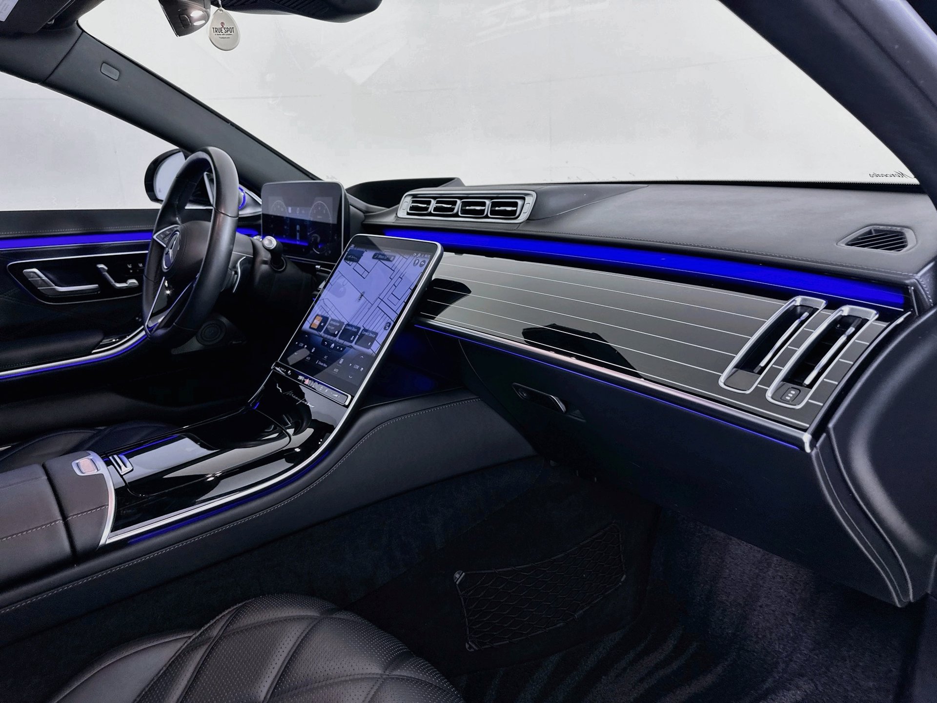Certified 2023 Mercedes-Benz Maybach S 680 4MATIC image 33
