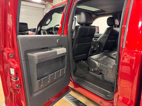 Used 2016 Ford F250 Lariat w/ Lariat Ultimate Package image 14