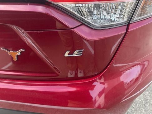 Used 2023 Toyota Corolla LE image 4