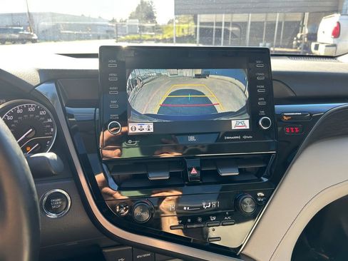 Used 2023 Toyota Camry XLE w/ Navigation Package FWD image 19
