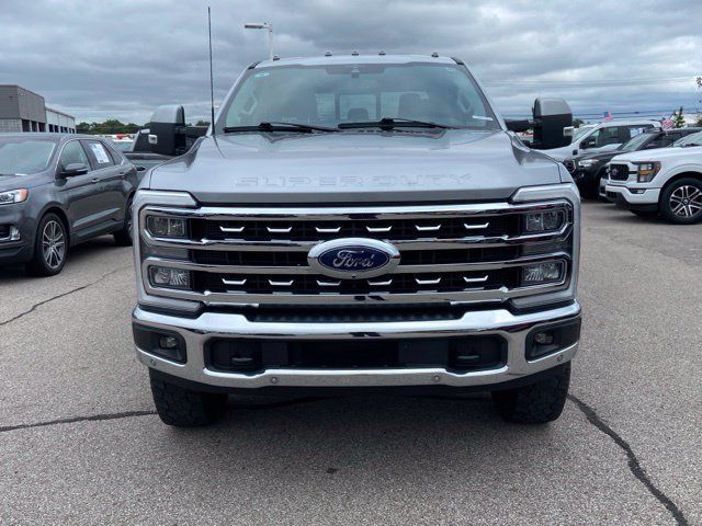 Used 2023 Ford F250 Lariat w/ Tremor Off-Road Package AWD/4WD image 2