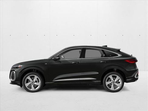 New 2026 Audi Q5 Premium Plus AWD/4WD image 3