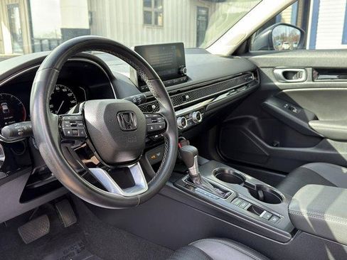 Used 2024 Honda Civic EX-L image 7