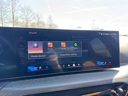 New 2026 BMW 330i Sedan w/ Premium Package image 13