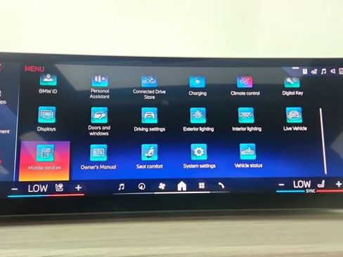 Used 2025 BMW i4 xDrive40i w/ Premium Package image 48