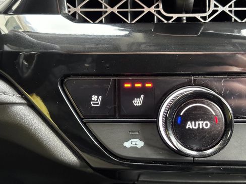 Certified 2025 Honda Accord Touring image 28