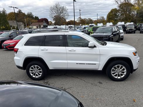 Used 2022 Jeep Grand Cherokee Laredo X image 7