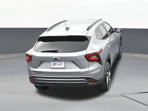Used 2025 Chevrolet Trax RS w/ Driver Confidence Package FWD image 58