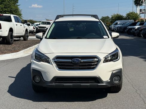 Used 2018 Subaru Outback 2.5i Premium AWD/4WD image 8