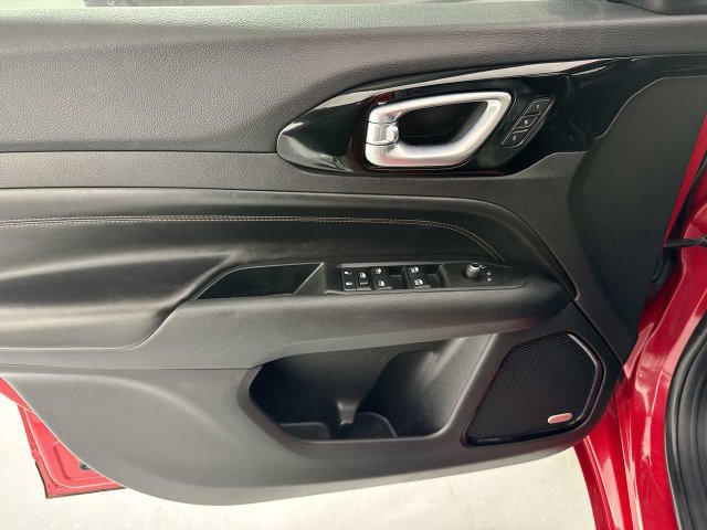 Used 2022 Jeep Compass Limited w/ (RED) Package AWD/4WD image 21