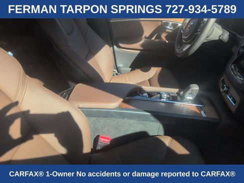 Used 2024 Volvo XC90 B5 Plus w/ Protection Package image 3