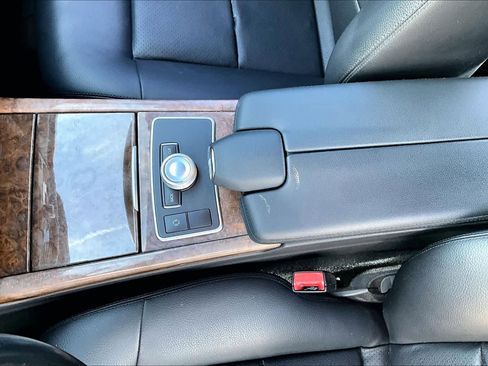 Used 2012 Mercedes-Benz E 350 Sedan image 14
